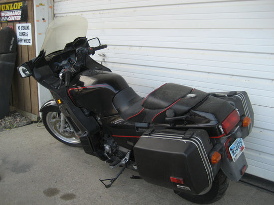Image Title 1992 Kawasaki ZG1000 Concours Repairable $1250 OBO